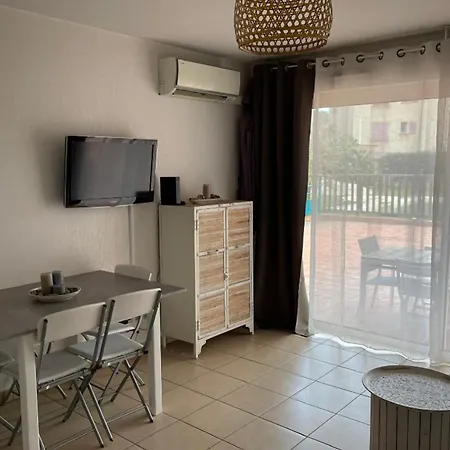Lovely 46m With Terrace - With Pool Apartment *